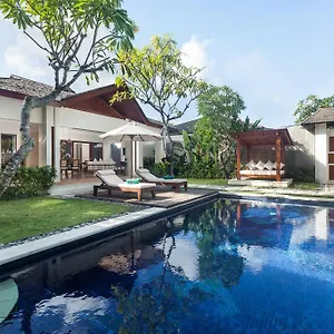 Villa Ghana By Pramana