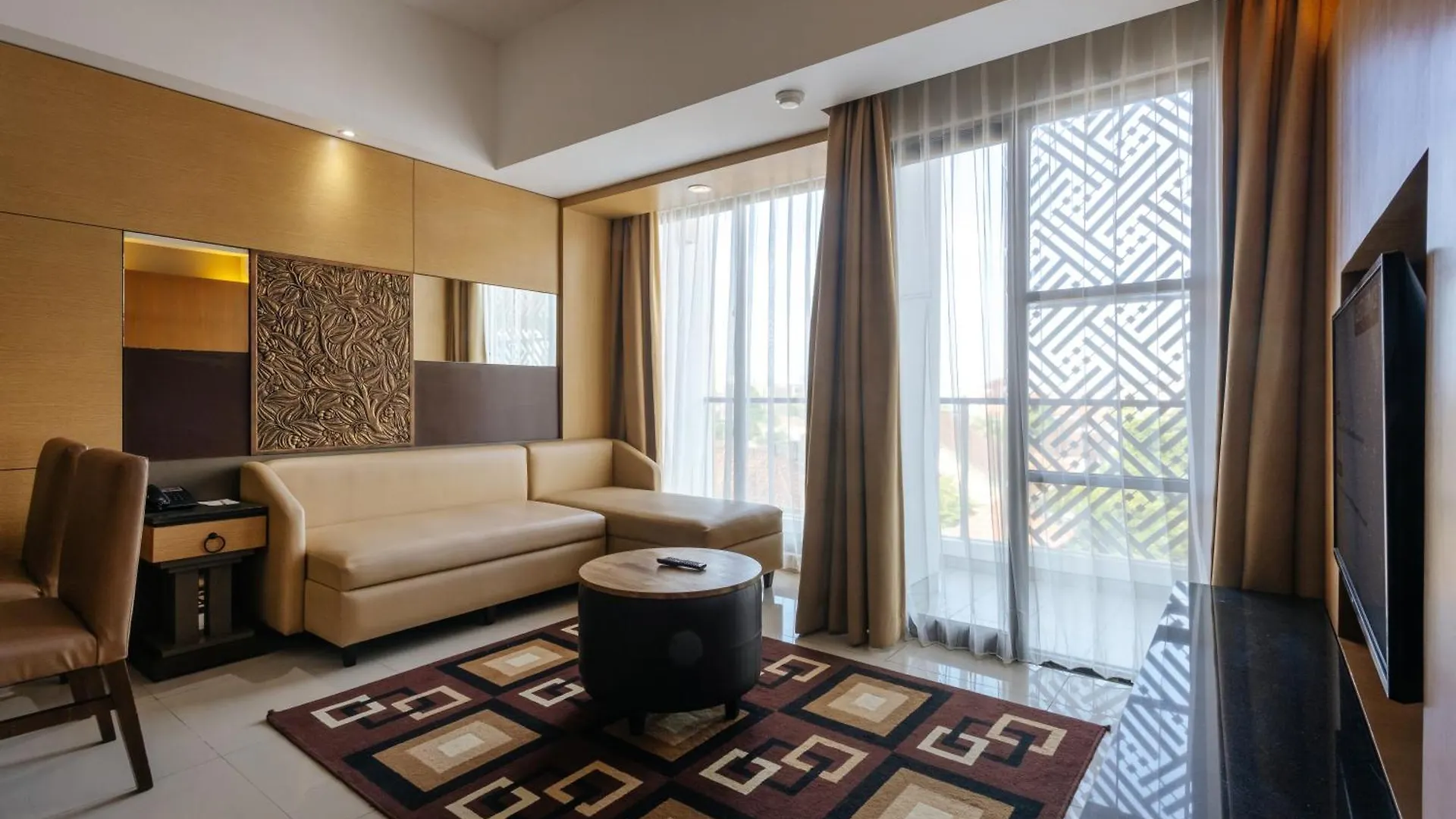 Horison Ultima Seminyak Bali - Chse Certified Hotel
