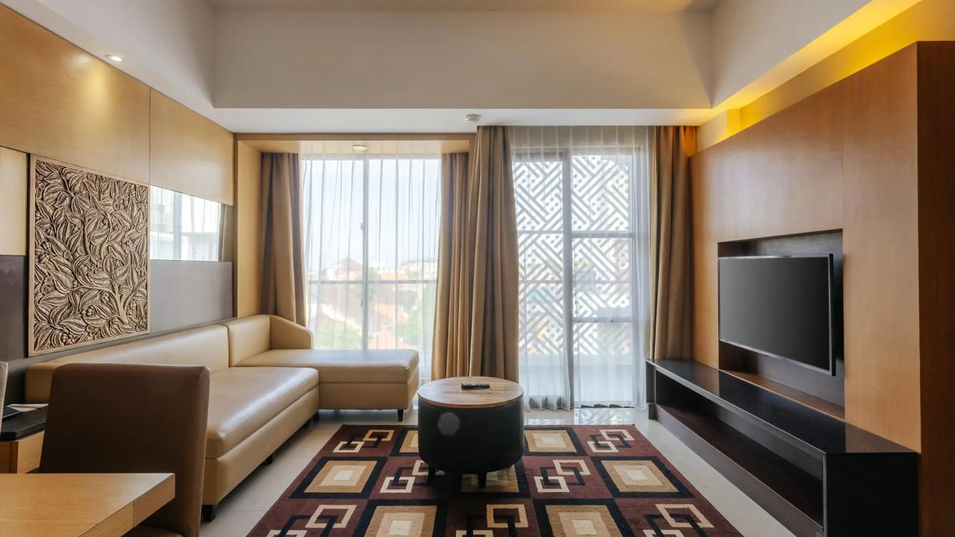 Horison Ultima Seminyak Bali - Chse Certified Hotel